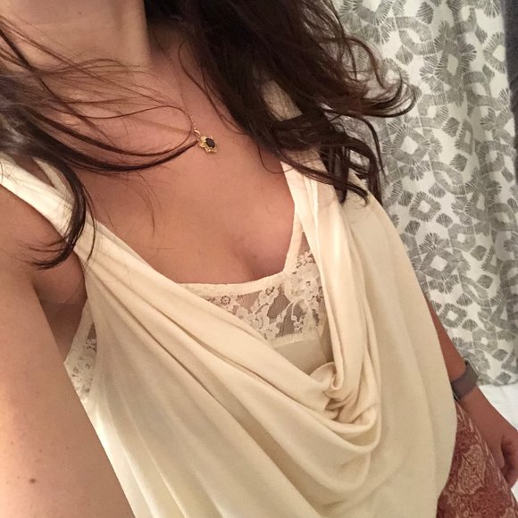 Free People flowy cream tank top - Picture 3 of 10